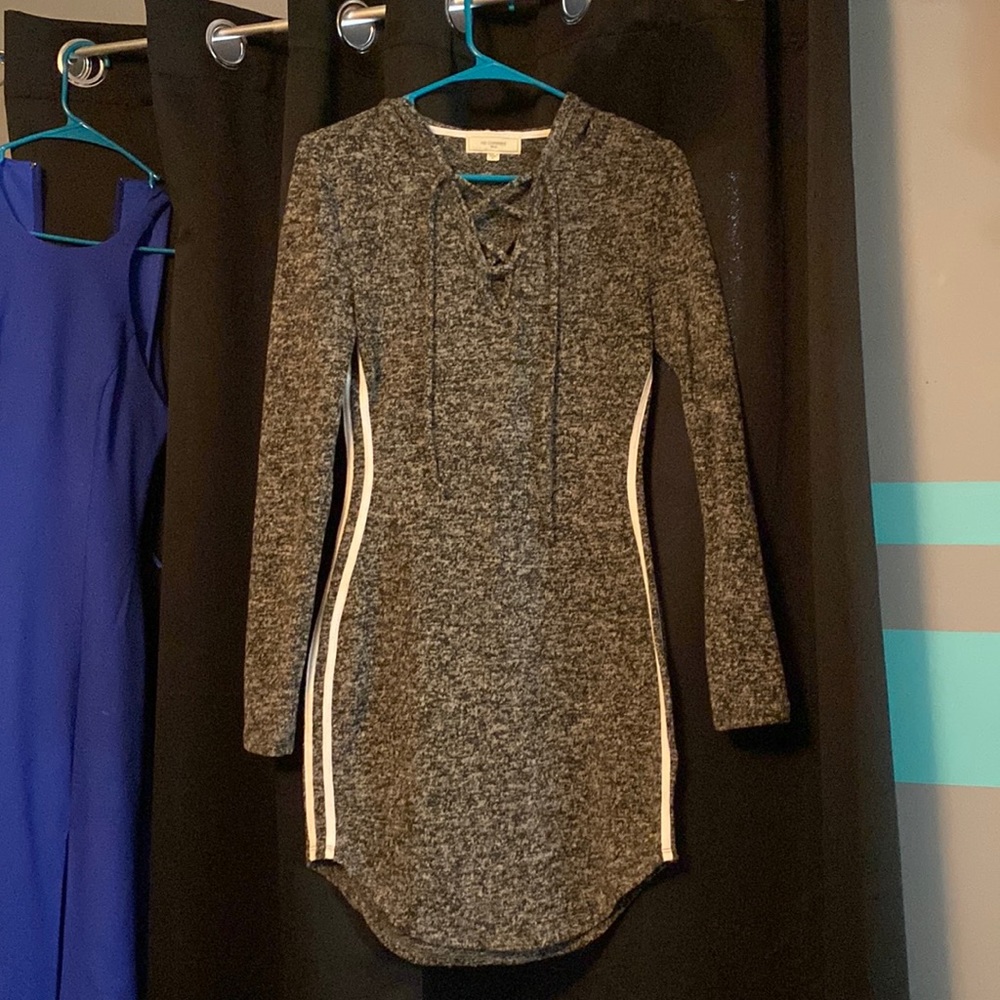 Size medium No Comment NY•LA sweater material dress